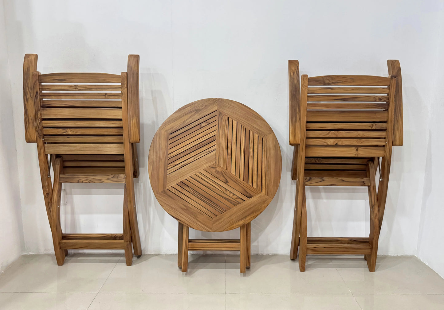 3Pcs Foldable Teak Outdoor Furniture Set Space-Saving Garden Table/Chairs