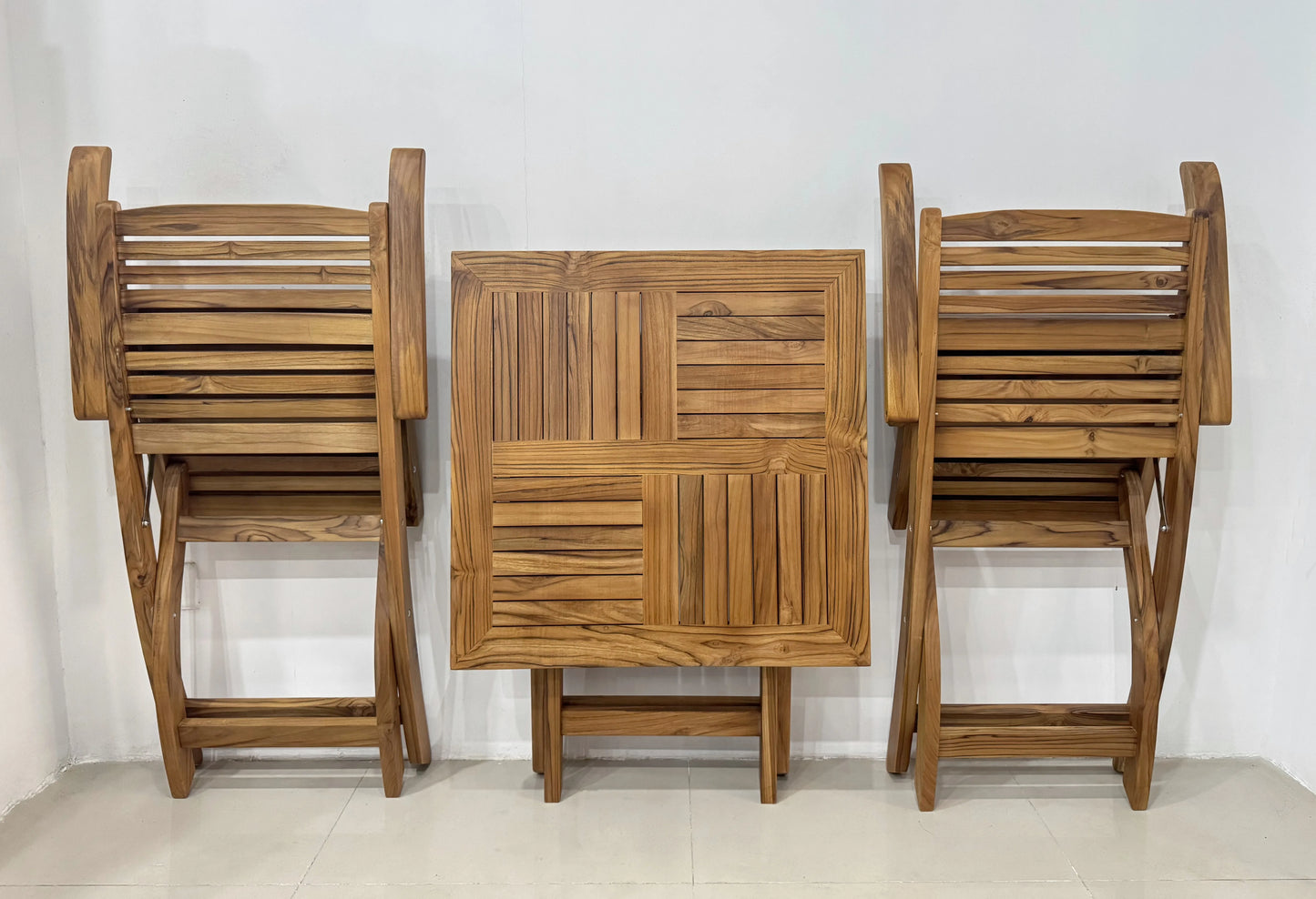 3Pcs Foldable Teak Outdoor Furniture Set Space-Saving Garden Table/Chairs